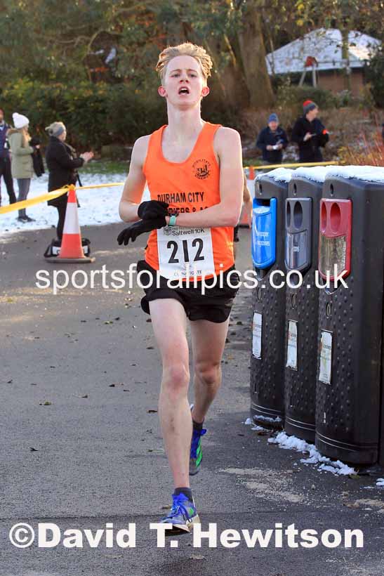 The 2022 Saltwell 10k Road Race, Gateshead.  Photo: David T. Hewitson/Sports for All Pics